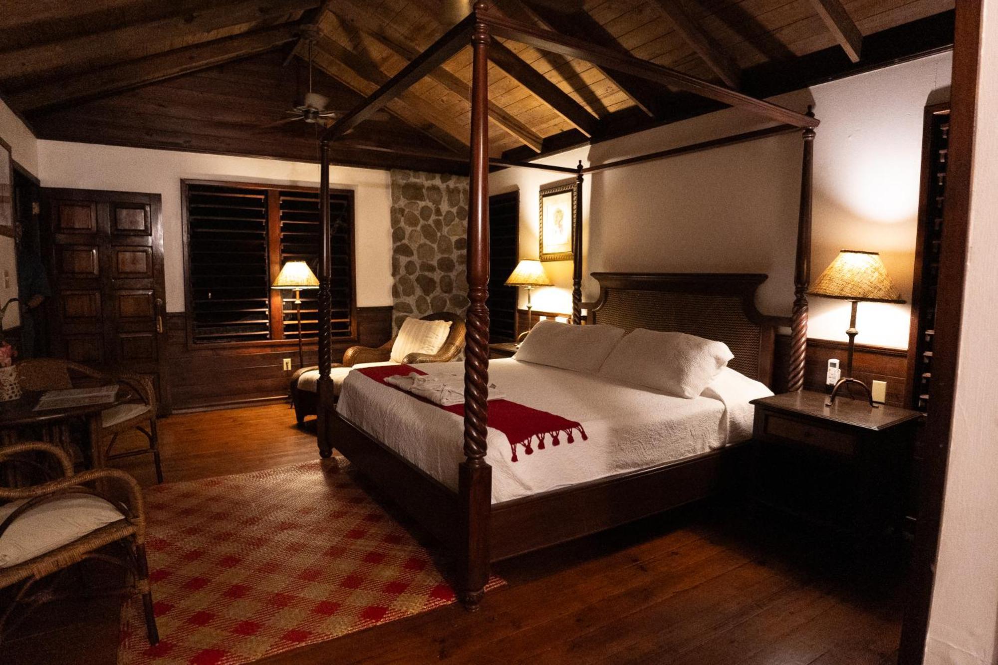 El Pino The Lodge & Spa At Pico Bonito מראה חיצוני תמונה